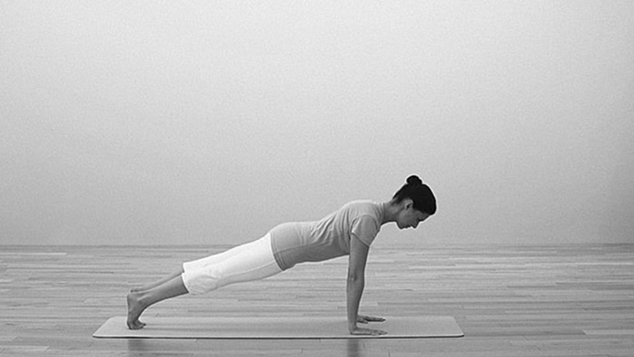 Belly To No Belly- 7 Rigorous Yoga Poses For A Flat Tummy